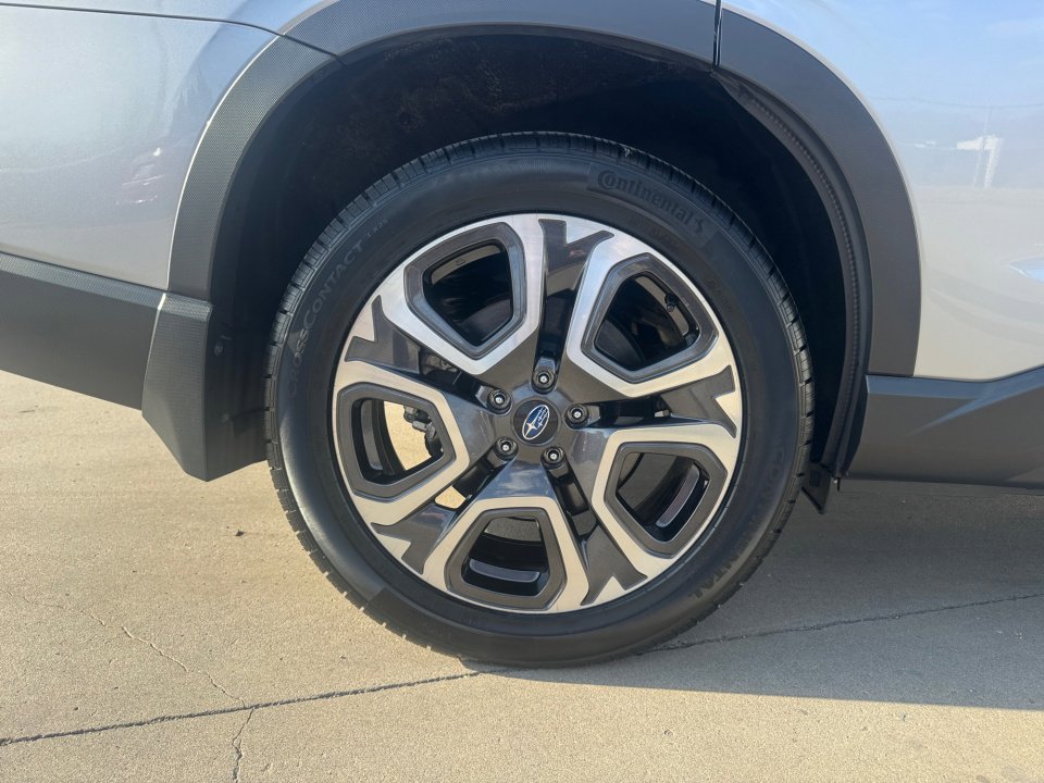 Used 2023 Subaru Ascent Touring image 27