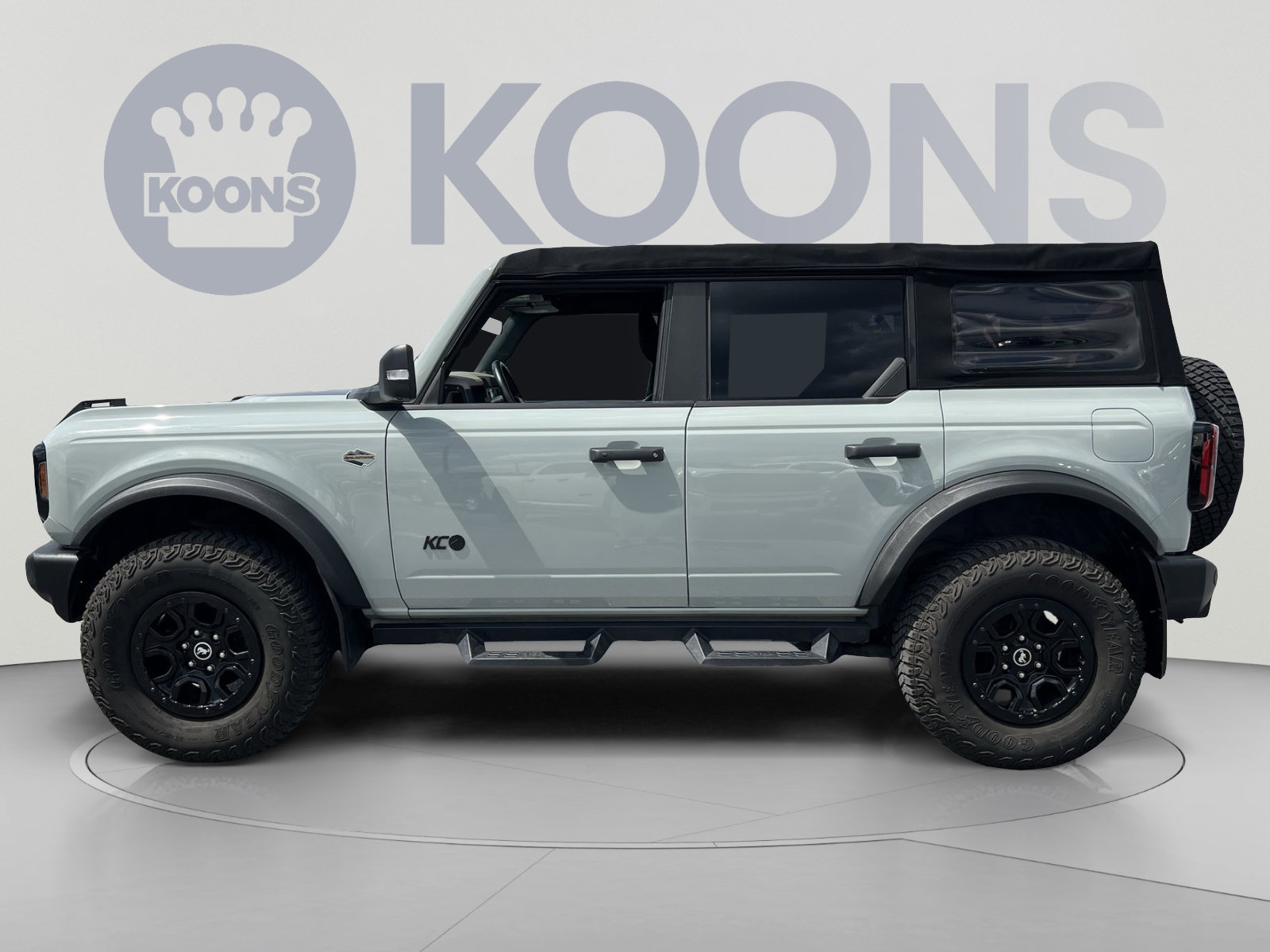 Used 2022 Ford Bronco Wildtrak AWD/4WD image 13