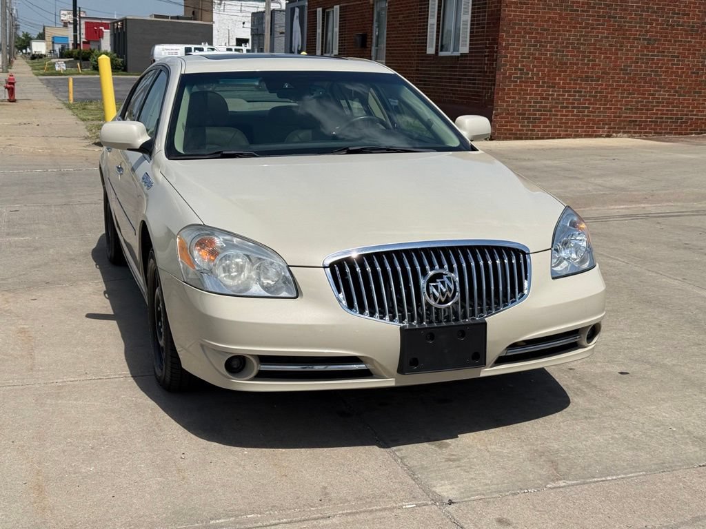 Used 2011 Buick Lucerne CXL FWD image 3