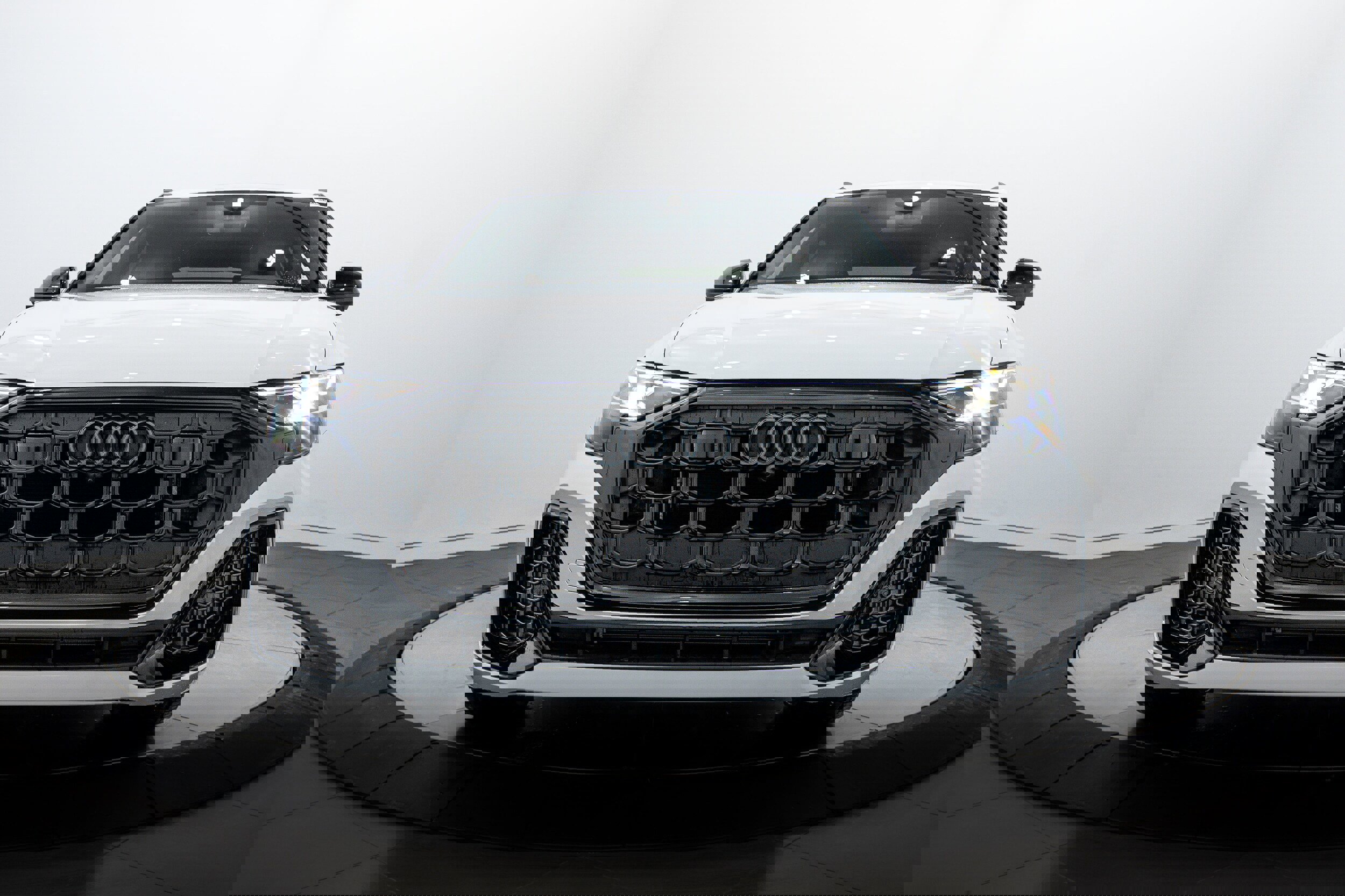 New 2026 Audi SQ8 Premium Plus image 22