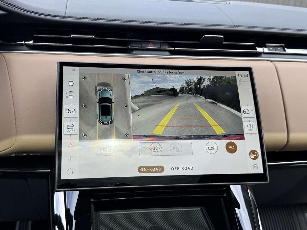 New 2025 Land Rover Range Rover Sport Dynamic SE image 27