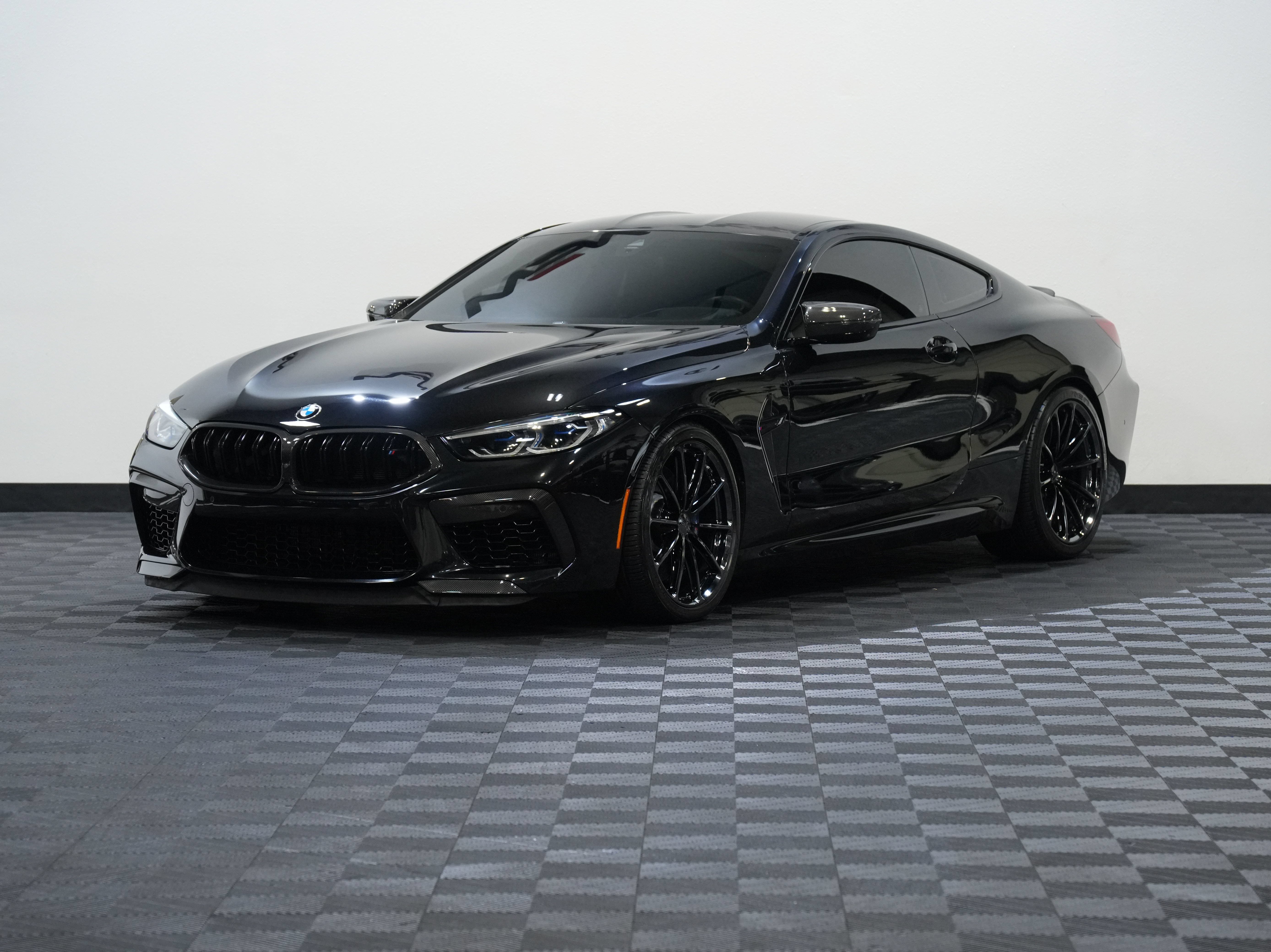Used 2020 BMW M8 Coupe w/ Driving Assistance Package AWD/4WD image 3