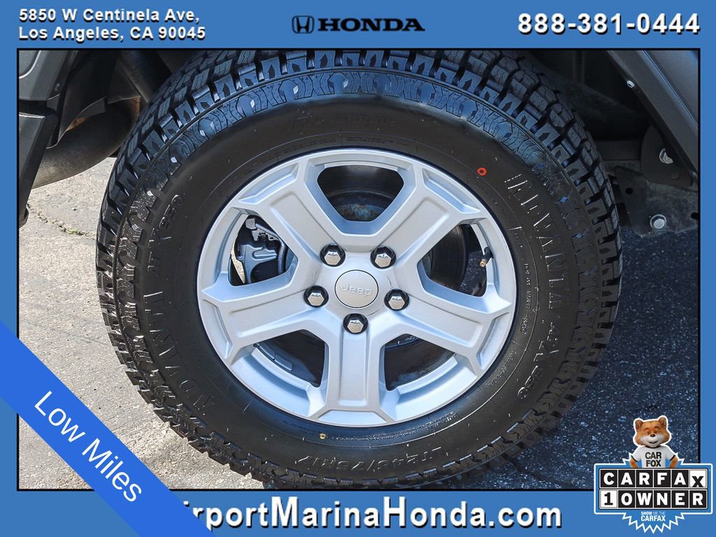 Used 2022 Jeep Wrangler Unlimited Sport image 17