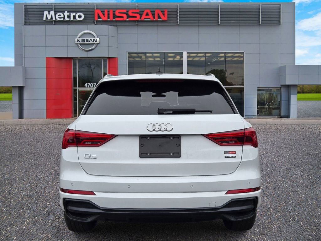 Used 2020 Audi Q3 2.0T Prestige AWD/4WD image 5