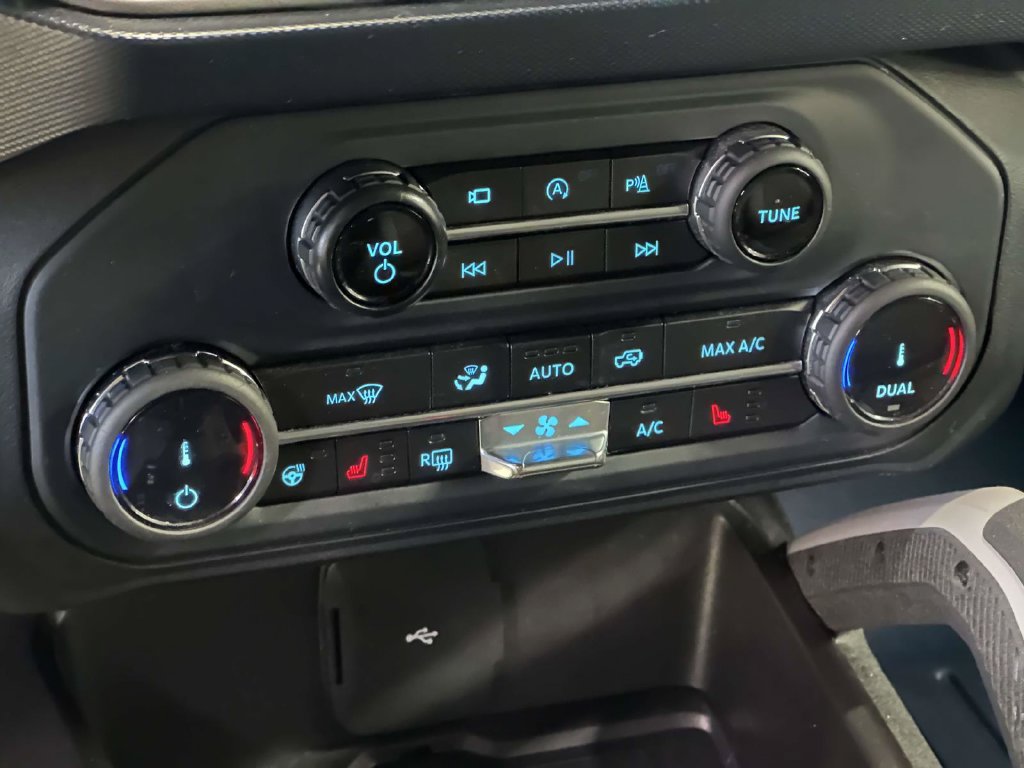 Used 2022 Ford Bronco Outer Banks AWD/4WD image 30