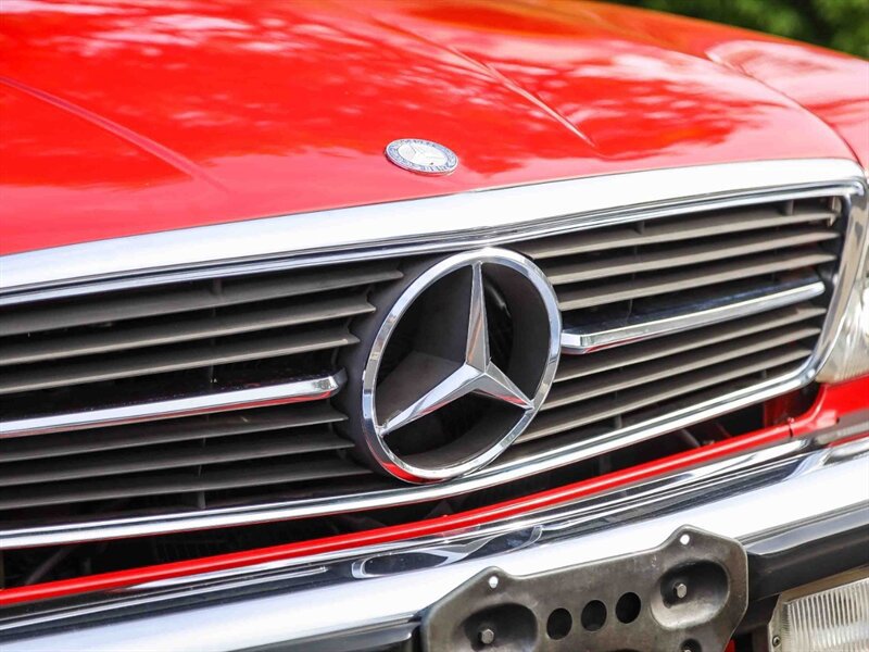 Used 1988 Mercedes-Benz 560 SL image 11
