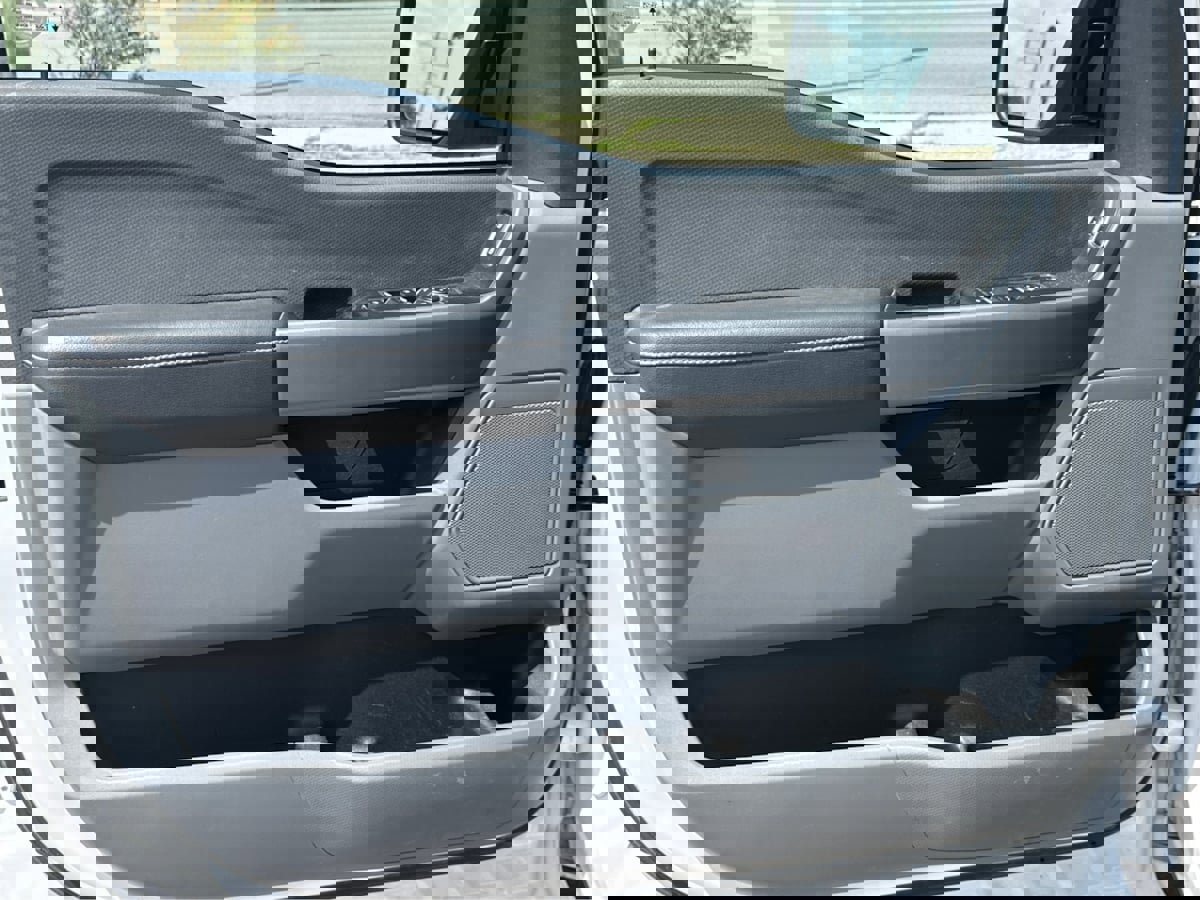 Used 2023 Ford F150 XLT image 13