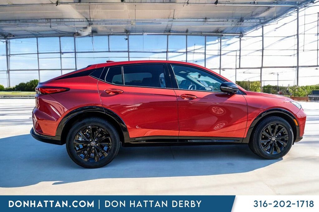 Used 2024 Buick Envista Sport Touring w/ Convenience I Package image 32