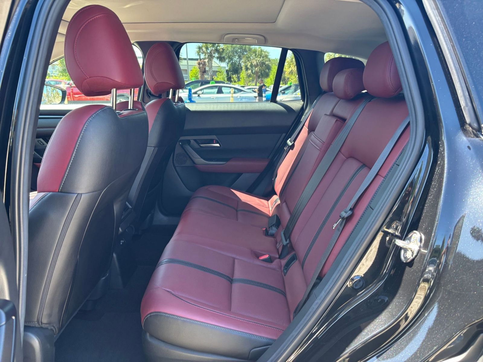 Used 2025 MAZDA CX-50 2.5 Hybrid w/ Premium Plus Pkg image 28