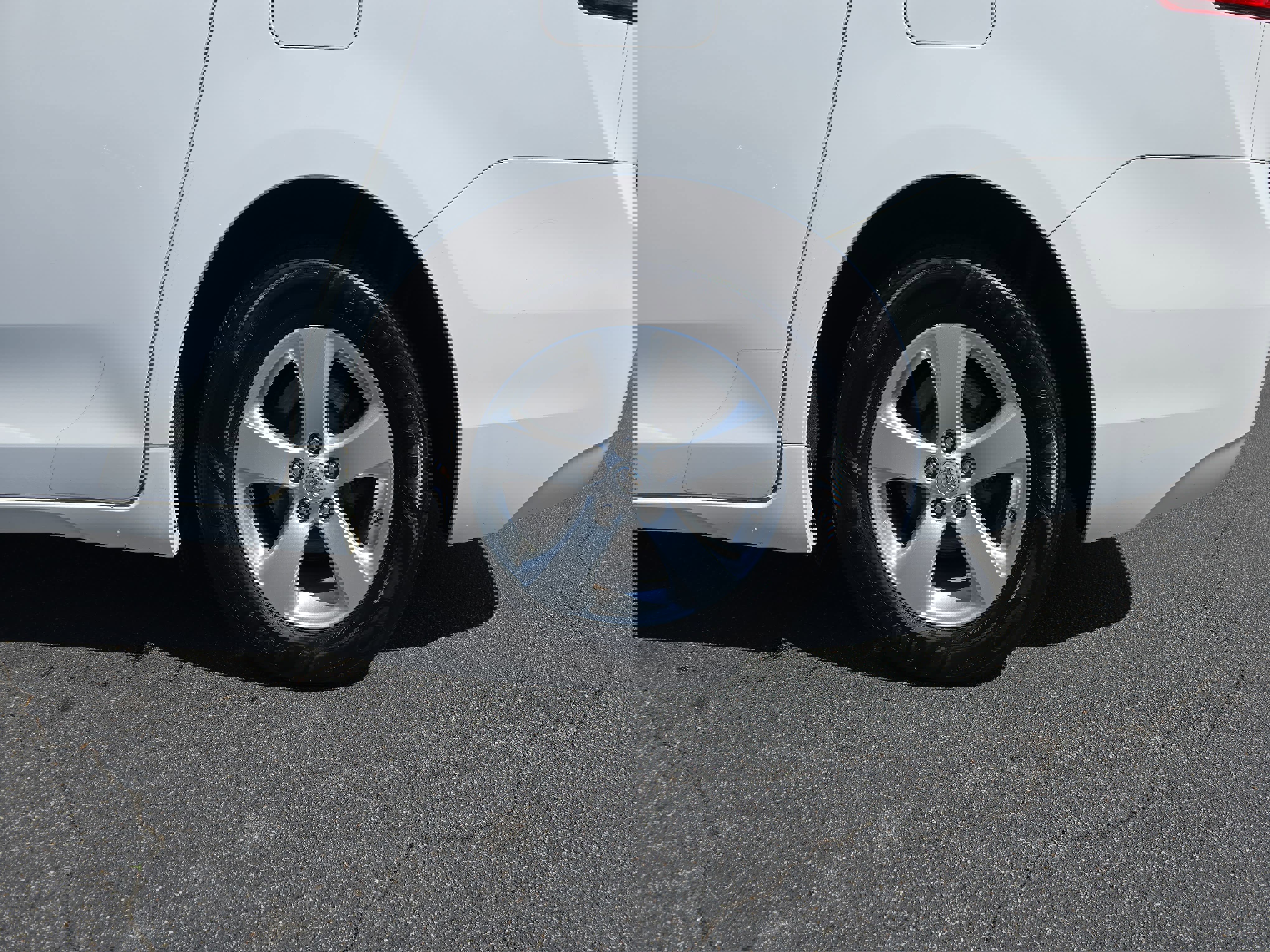 Used 2017 Toyota Sienna LE image 35