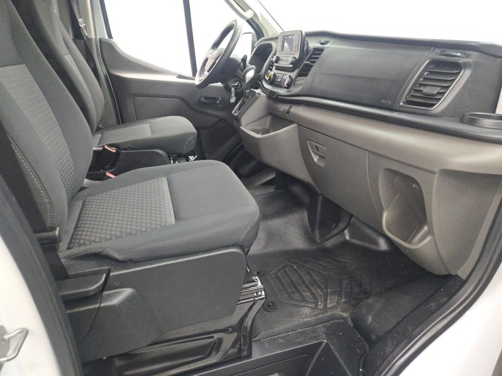 Used 2024 Ford Transit 250 Low Roof w/ Exterior Upgrade Package image 7