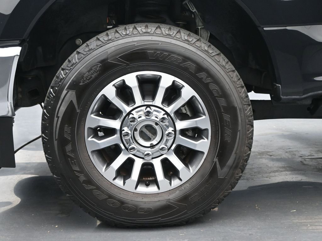 Used 2020 Ford F250 Lariat w/ Lariat Ultimate Package image 14