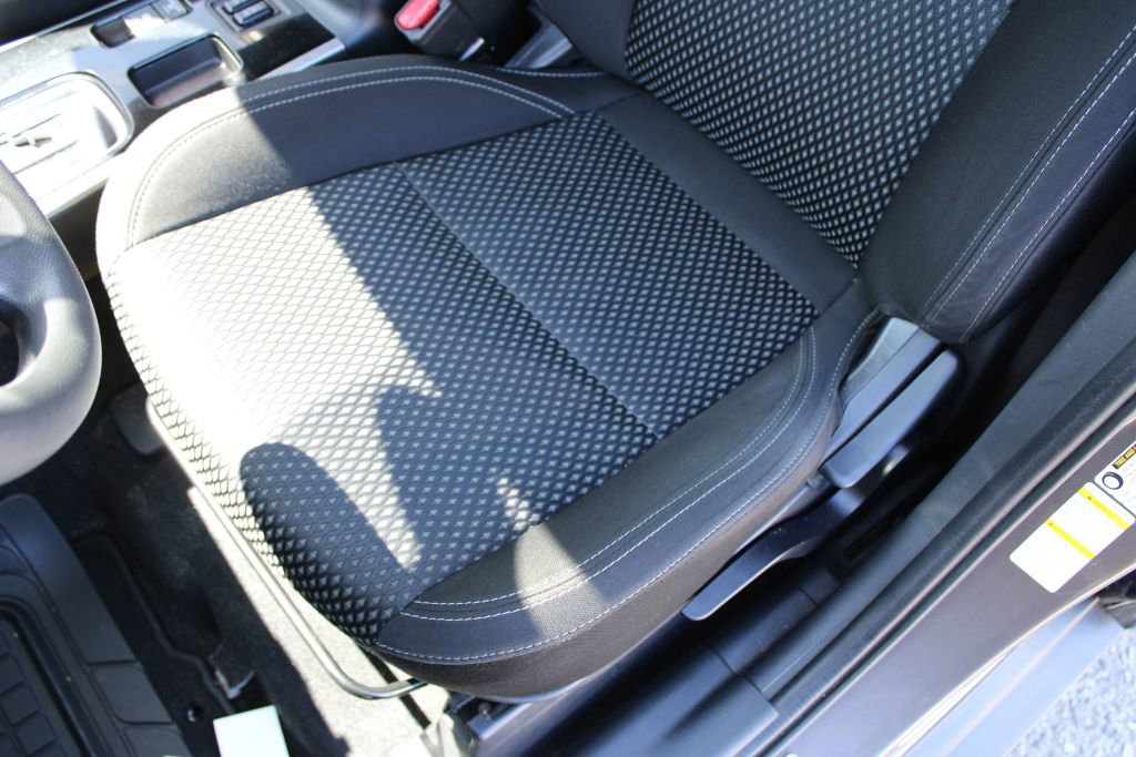 Used 2019 Mitsubishi Outlander ES FWD image 15