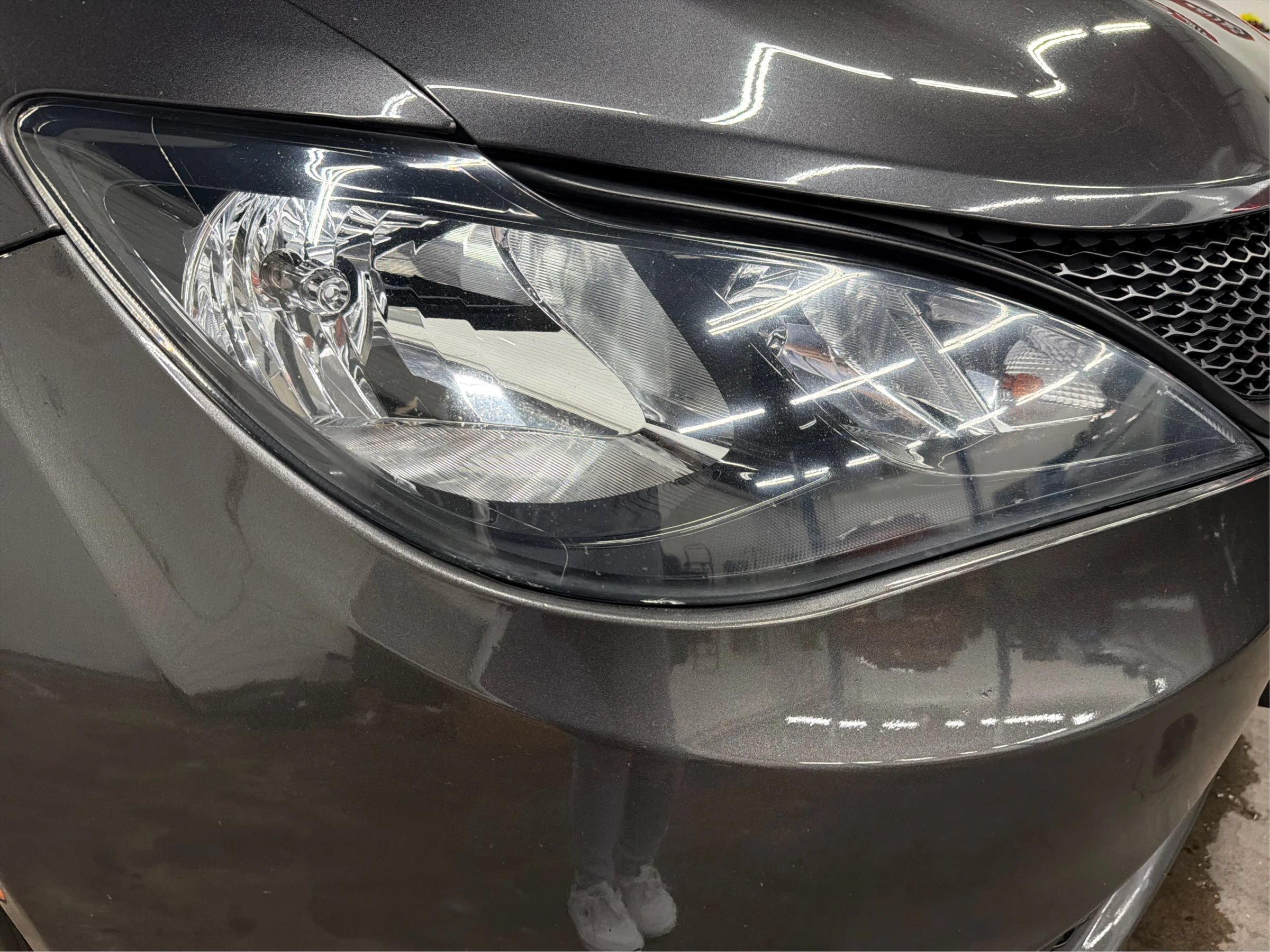Used 2023 Chrysler Voyager LX FWD image 38