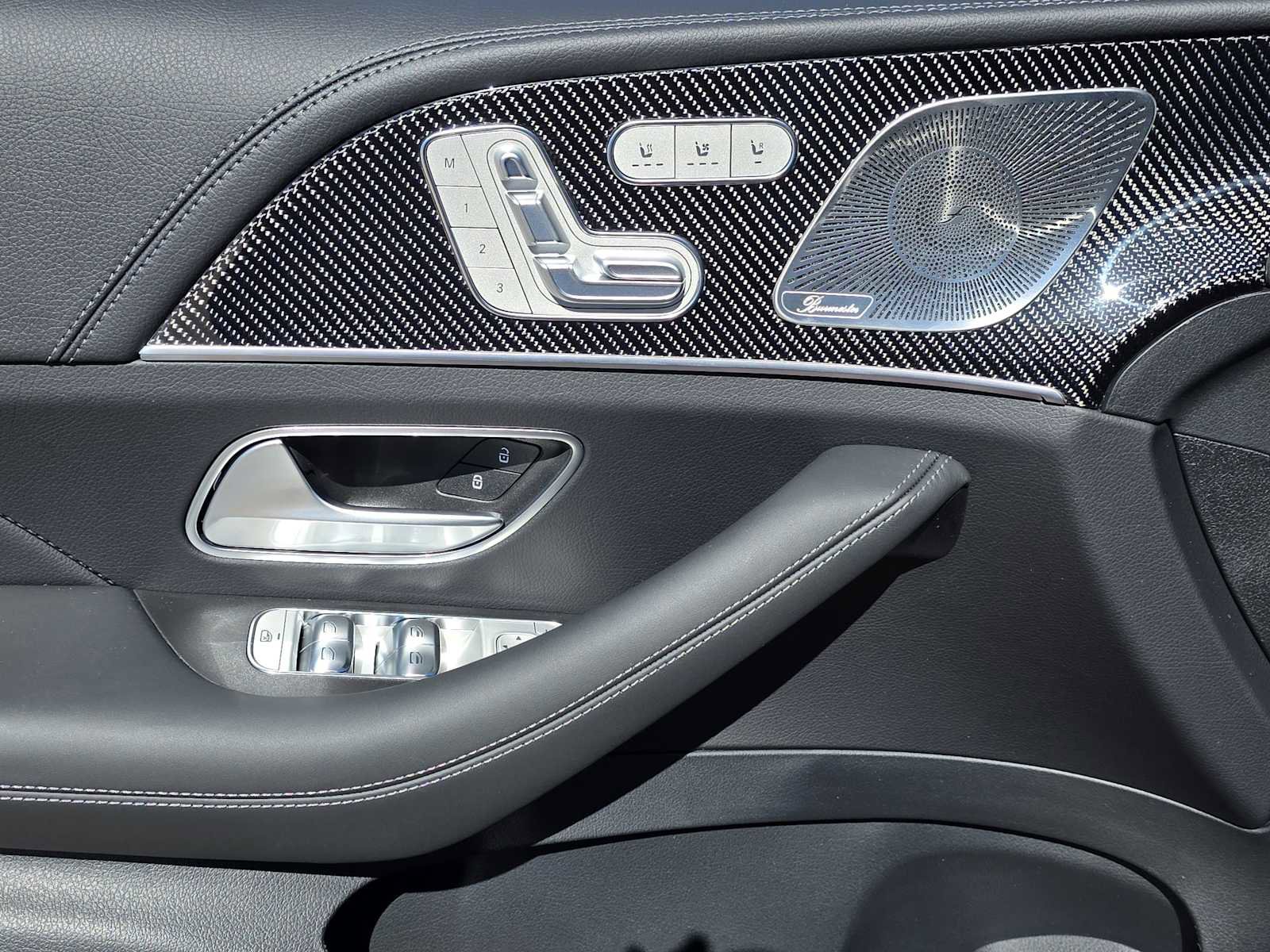 New 2026 Mercedes-Benz GLE 53 AMG 4MATIC image 17