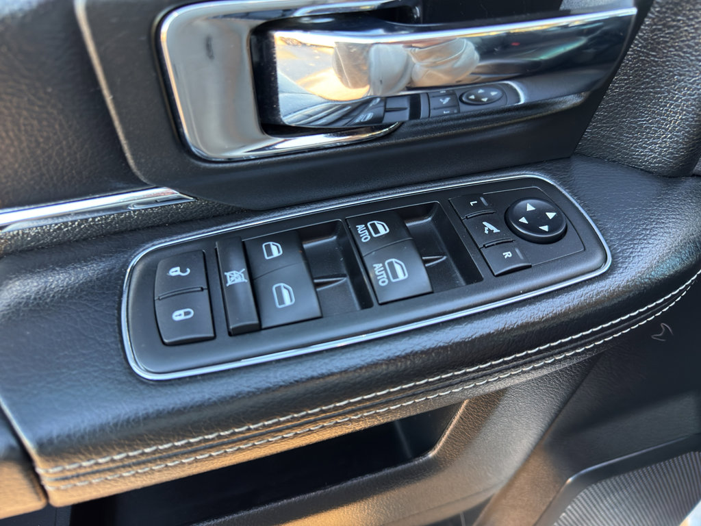 Used 2015 RAM 2500 Laramie image 13