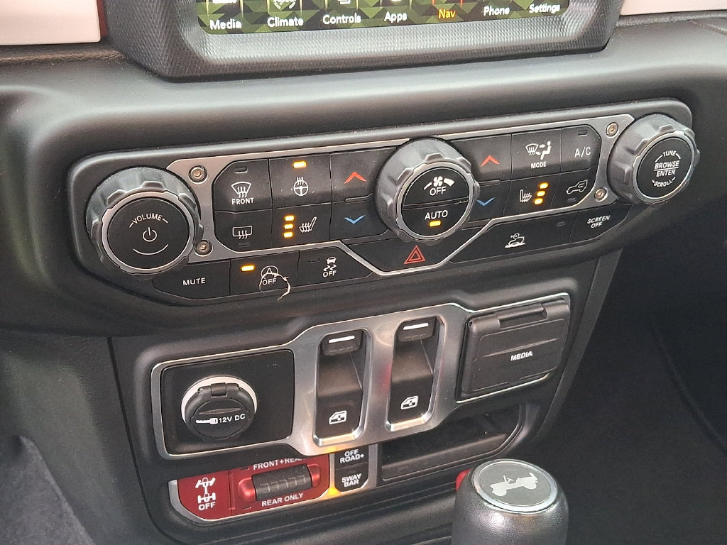 Certified 2023 Jeep Wrangler Rubicon w/ LED Lighting Group AWD/4WD image 15