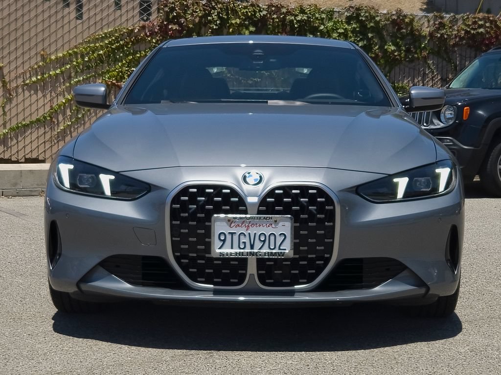 Used 2026 BMW 430i Coupe w/ Premium Package RWD image 3