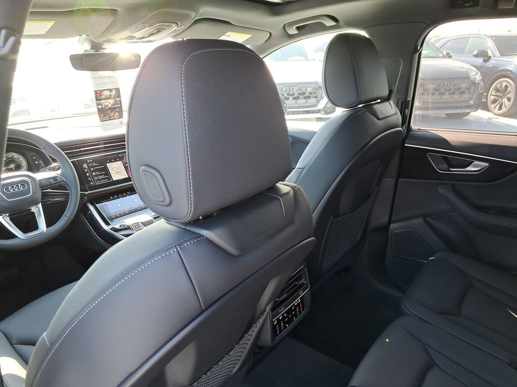 New 2026 Audi Q7 3.0T Premium Plus AWD/4WD image 26