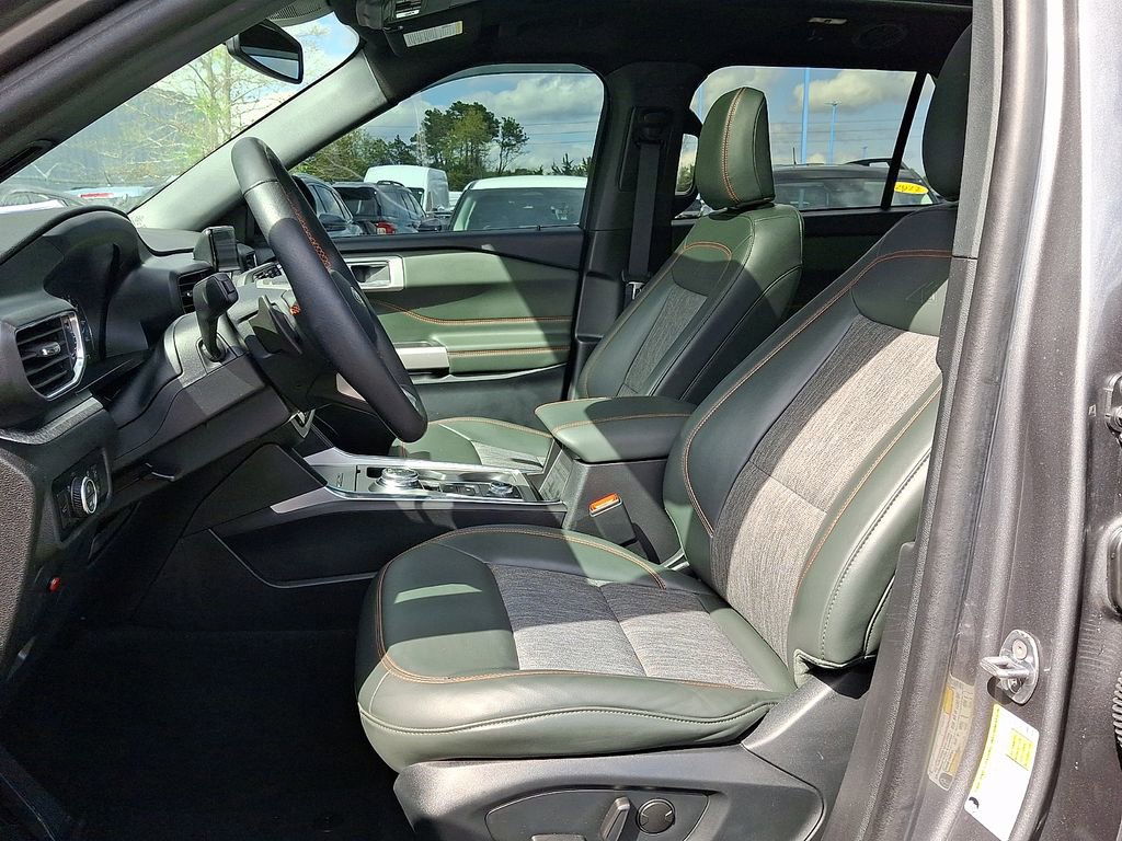 Used 2024 Ford Explorer Timberline w/ Timberline Technology Package AWD/4WD image 16