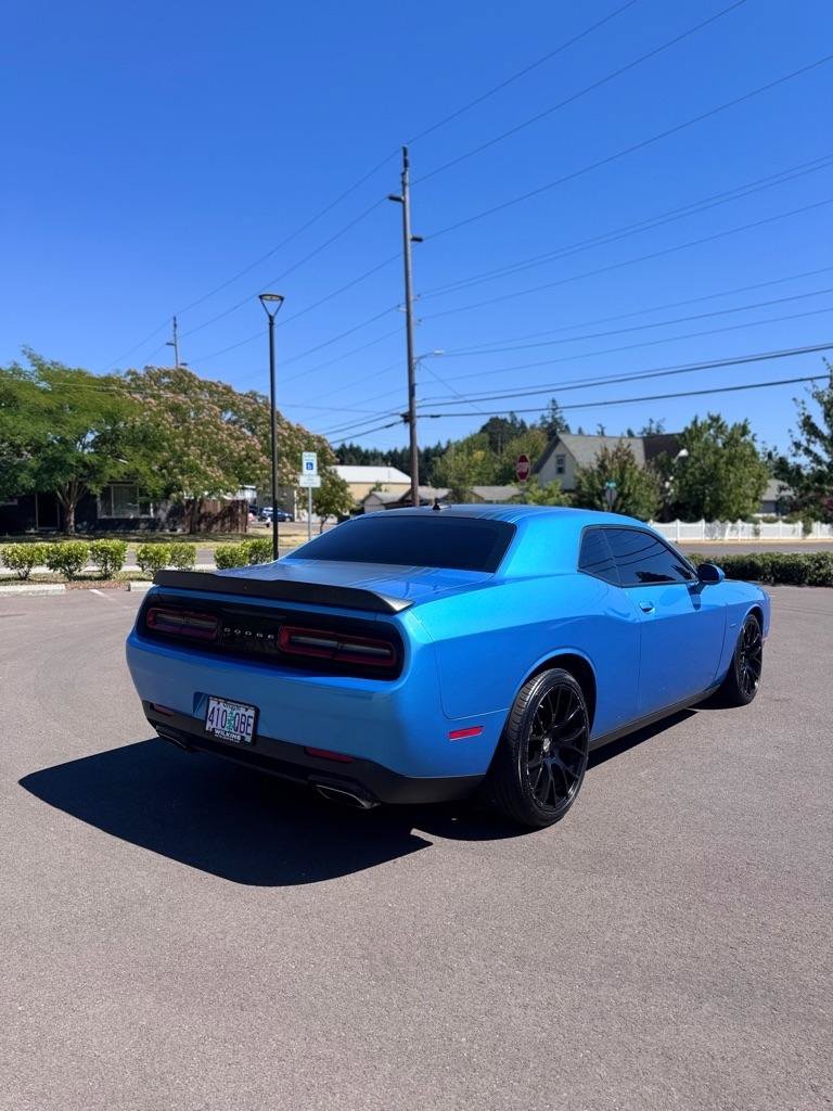 Used 2015 Dodge Challenger R/T Plus RWD image 5