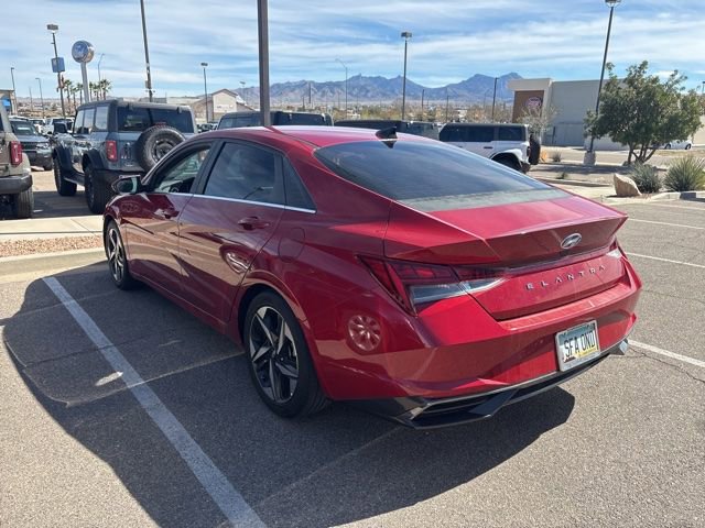 Used 2021 Hyundai Elantra SEL w/ Convenience + Premium Package image 5