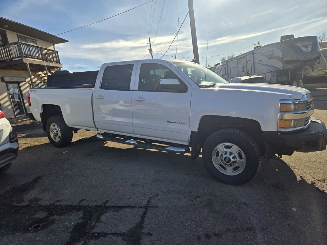 Used 2015 Chevrolet Silverado 2500 LT image 11