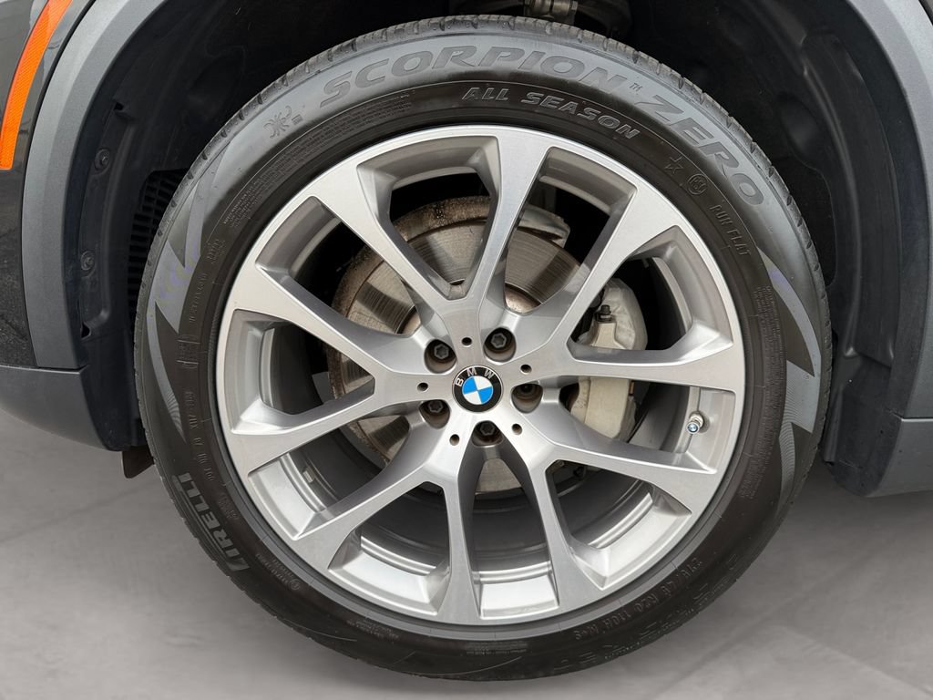 Used 2021 BMW X5 xDrive40i w/ Premium Package AWD/4WD image 14