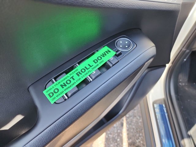 Used 2025 Kia Soul LX image 13