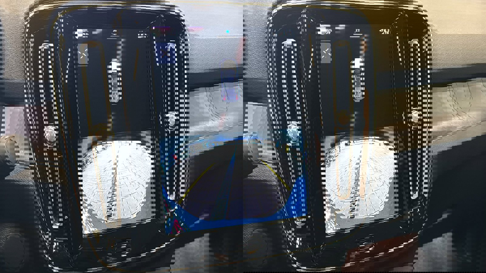 Used 2023 Volvo C40 P8 Recharge Ultimate image 18