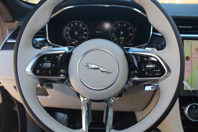 New 2026 Jaguar F-PACE R-Dynamic S image 17