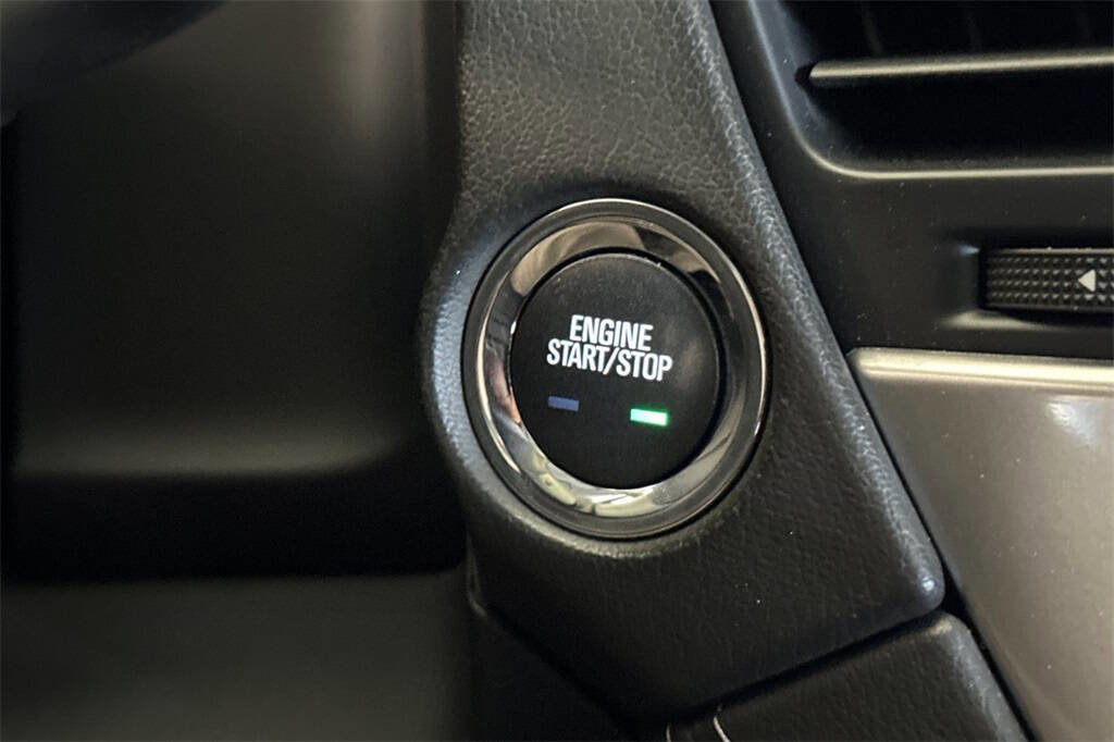 Used 2020 Chevrolet Tahoe Premier w/ Premier 6.2L Value Package image 25