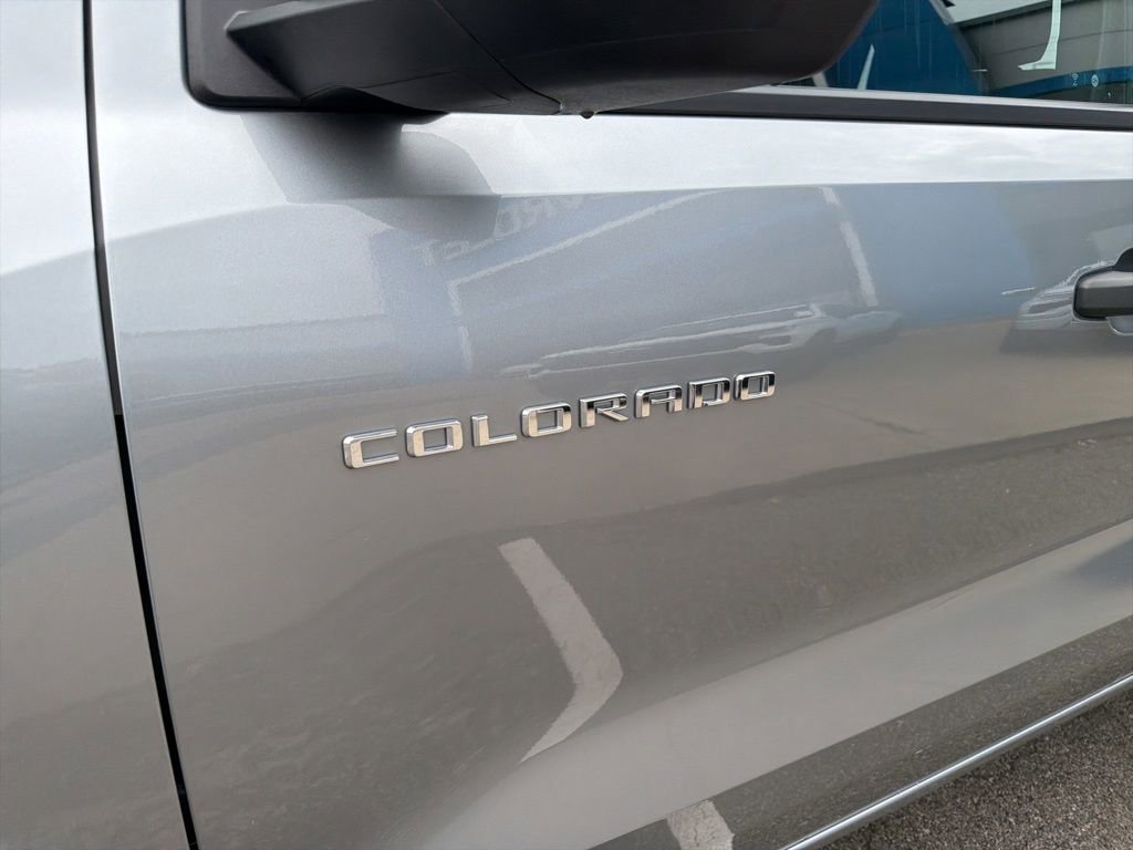 Used 2024 Chevrolet Colorado Trail Boss w/ Advanced Trailering Package AWD/4WD image 10