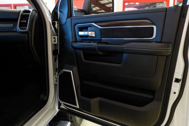 Used 2024 RAM 3500 Laramie w/ Towing Technology Group image 43