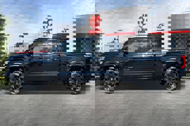 Used 2024 Toyota Tundra Limited w/ TRD Off-Road Package AWD/4WD image 8