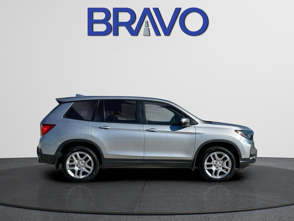 Used 2024 Honda Passport EX-L image 4
