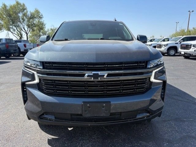 Used 2021 Chevrolet Tahoe RST w/ Luxury Package AWD/4WD image 2