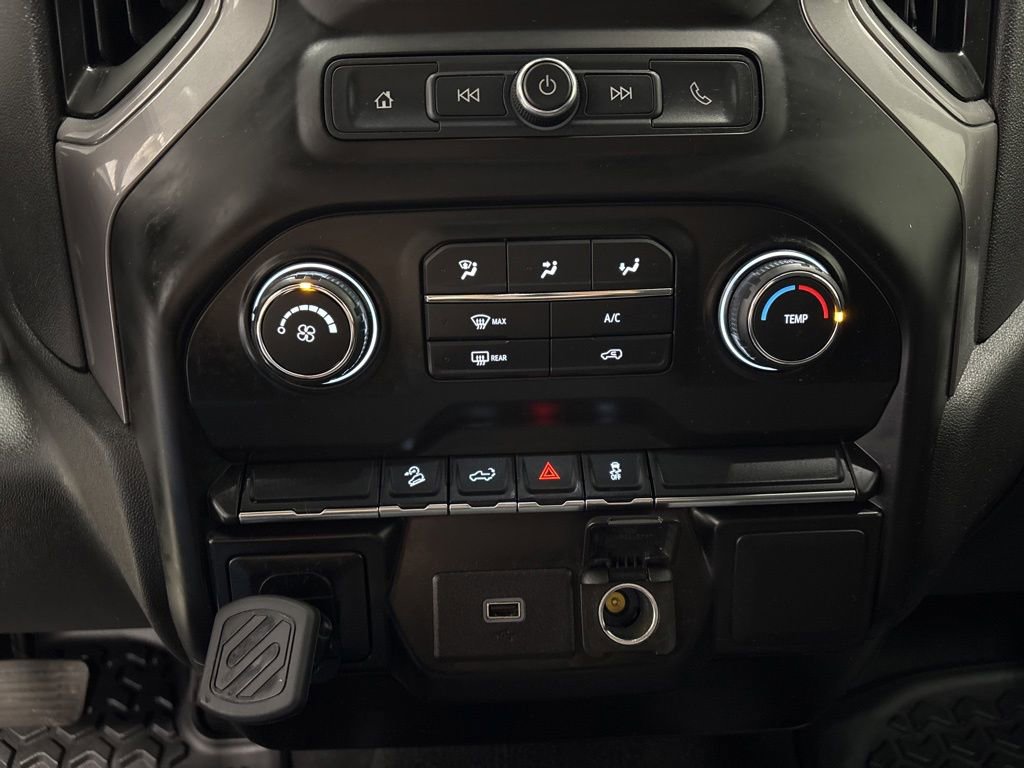 Used 2020 Chevrolet Silverado 1500 Custom Trail Boss w/ Custom Convenience Package AWD/4WD image 20