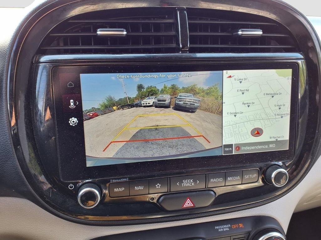 Used 2023 Kia Soul EX FWD image 10