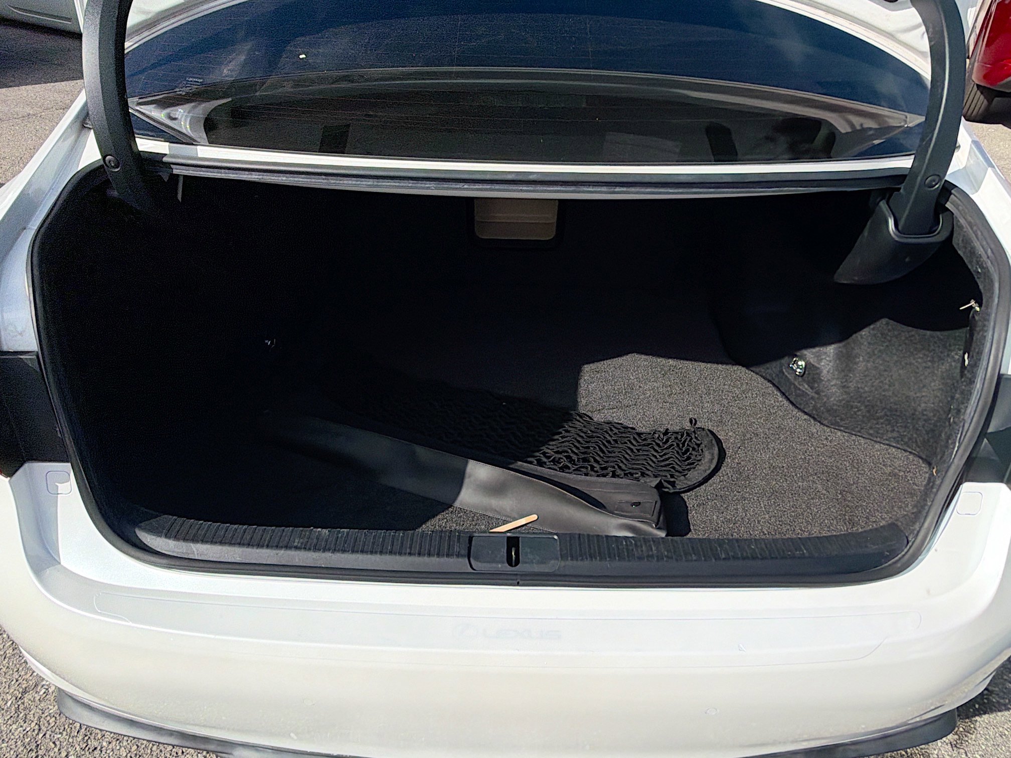 Used 2016 Lexus ES 350 w/ Luxury Package w/Wood Trim image 12