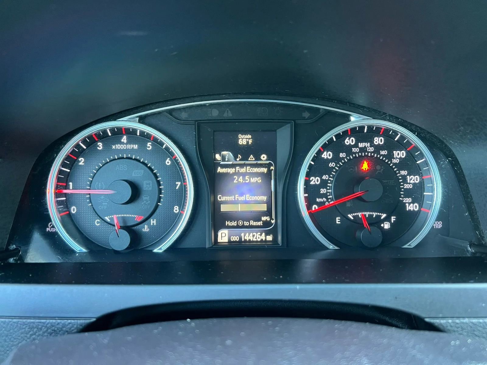 Used 2017 Toyota Camry SE FWD image 19