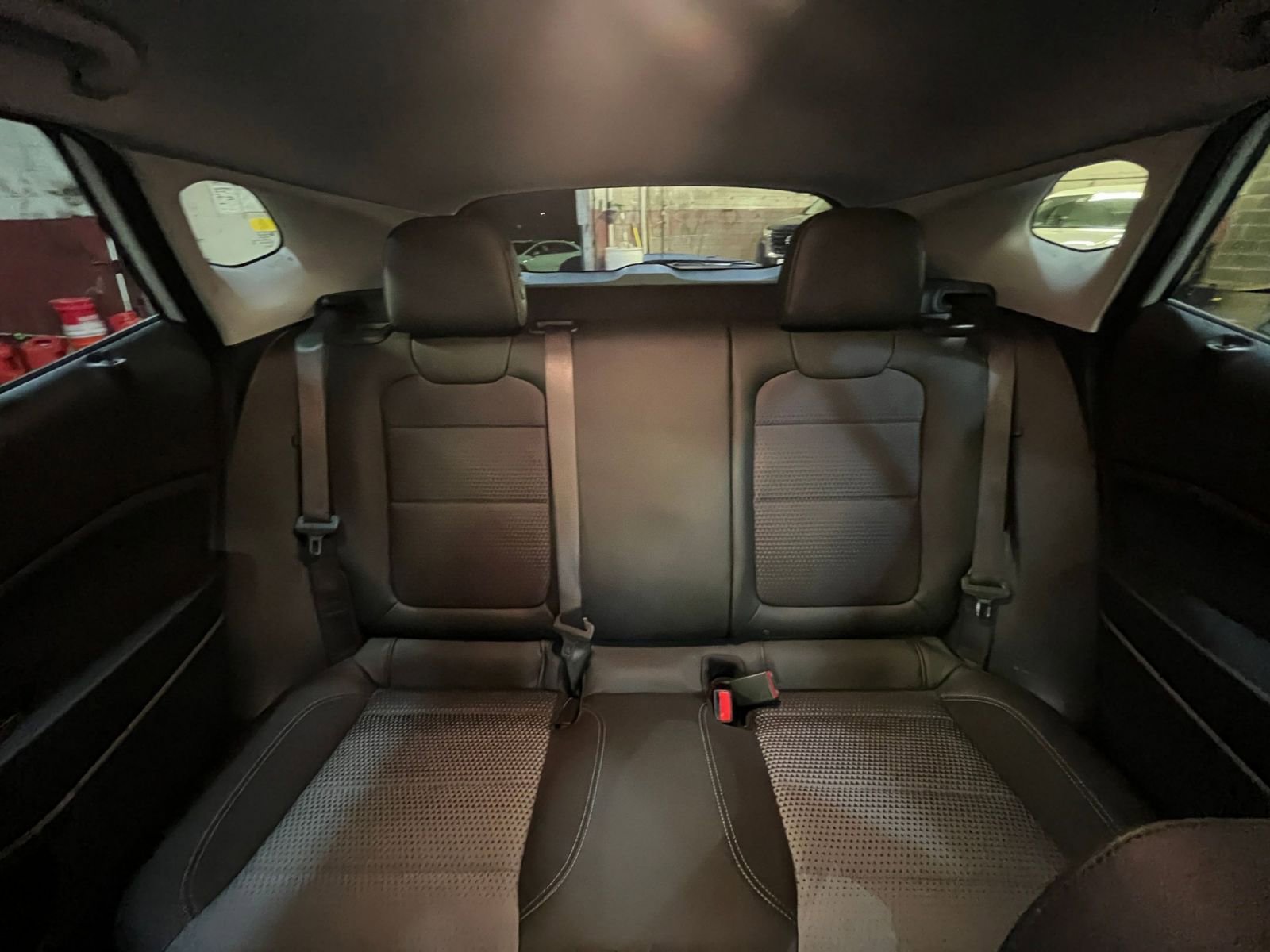 Used 2025 Chevrolet Trax LT w/ LT Convenience Package image 37