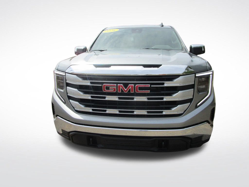 Used 2026 GMC Sierra 1500 SLE AWD/4WD image 5