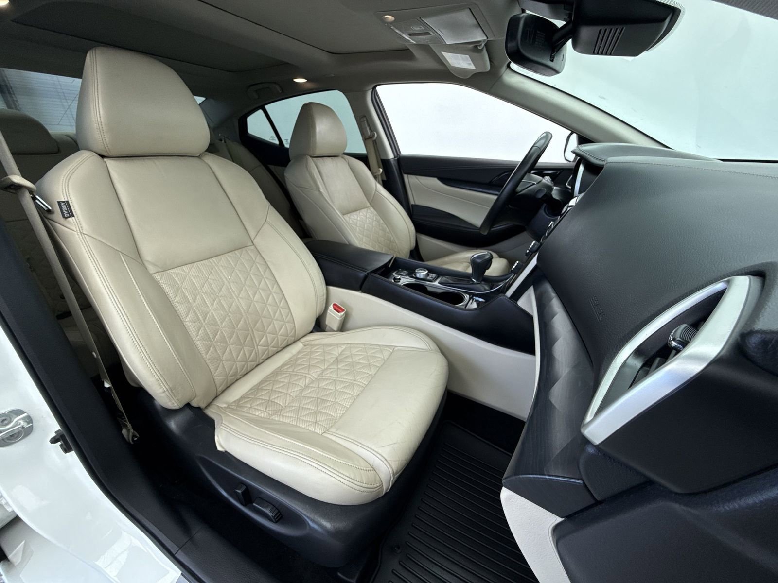 Used 2021 Nissan Maxima Platinum w/ Sport Mat Group image 13