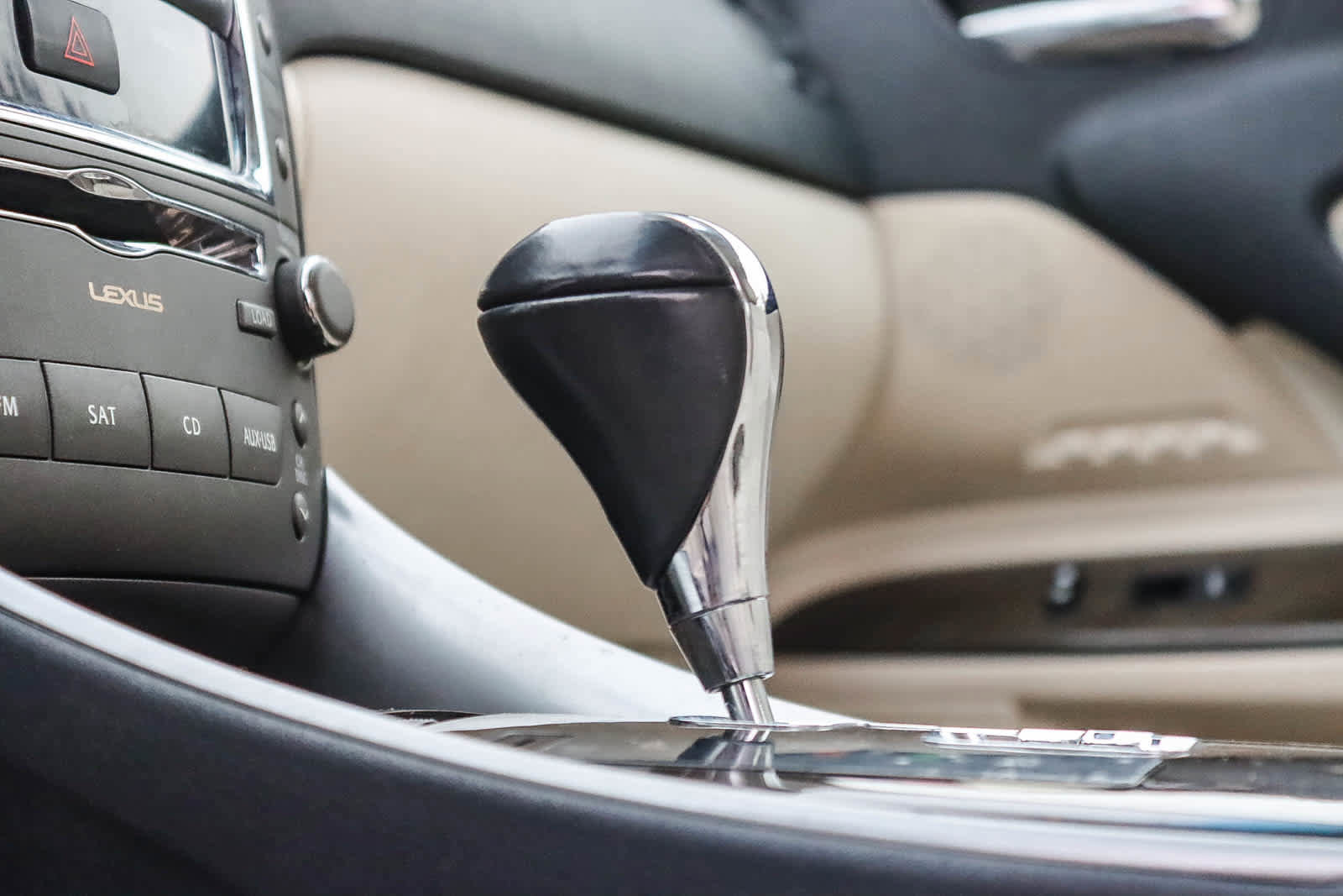 Used 2010 Lexus IS 350C image 21