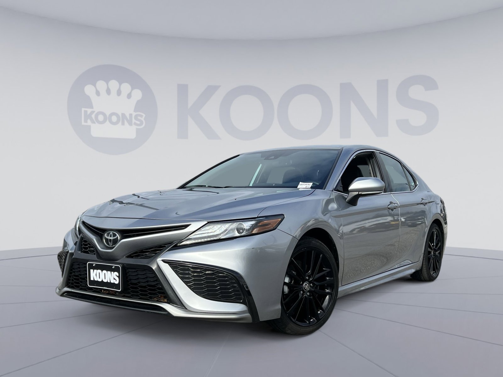 Used 2024 Toyota Camry XSE image 1