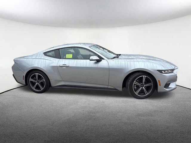 Used 2025 Ford Mustang Coupe image 14