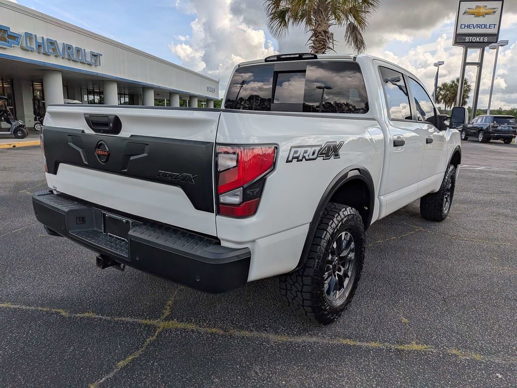 Used 2021 Nissan Titan PRO-4X w/ Pro-4x Convenience Package AWD/4WD image 6