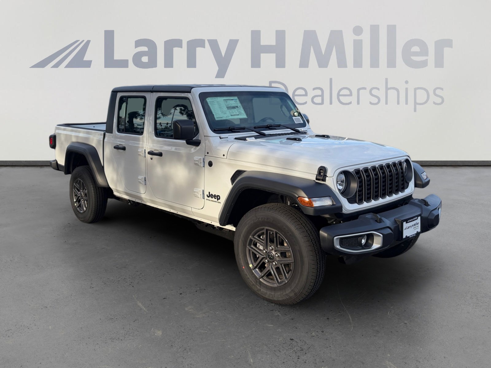 New 2026 Jeep Gladiator Sport AWD/4WD image 7