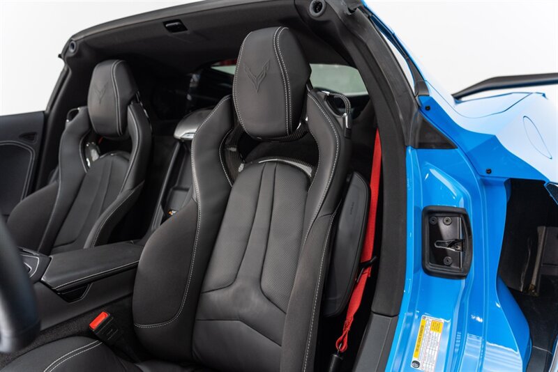 Used 2025 Chevrolet Corvette Z06 w/ Battery Protection Package RWD image 41